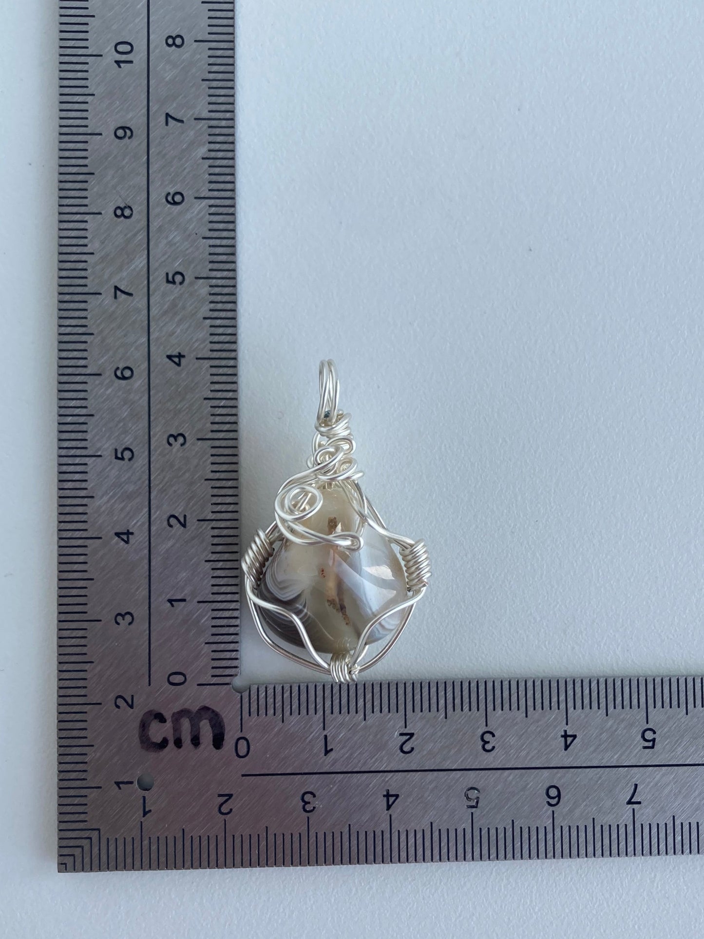 Banded Agate Pendant – Balance, Compassion & Grounding