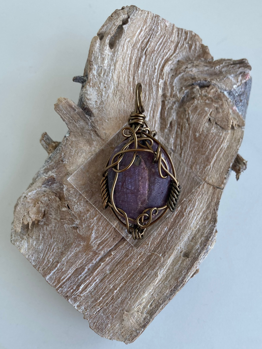 Ruby Pendant – Prosperity, Sexuality & Kundalini Energy Alignment