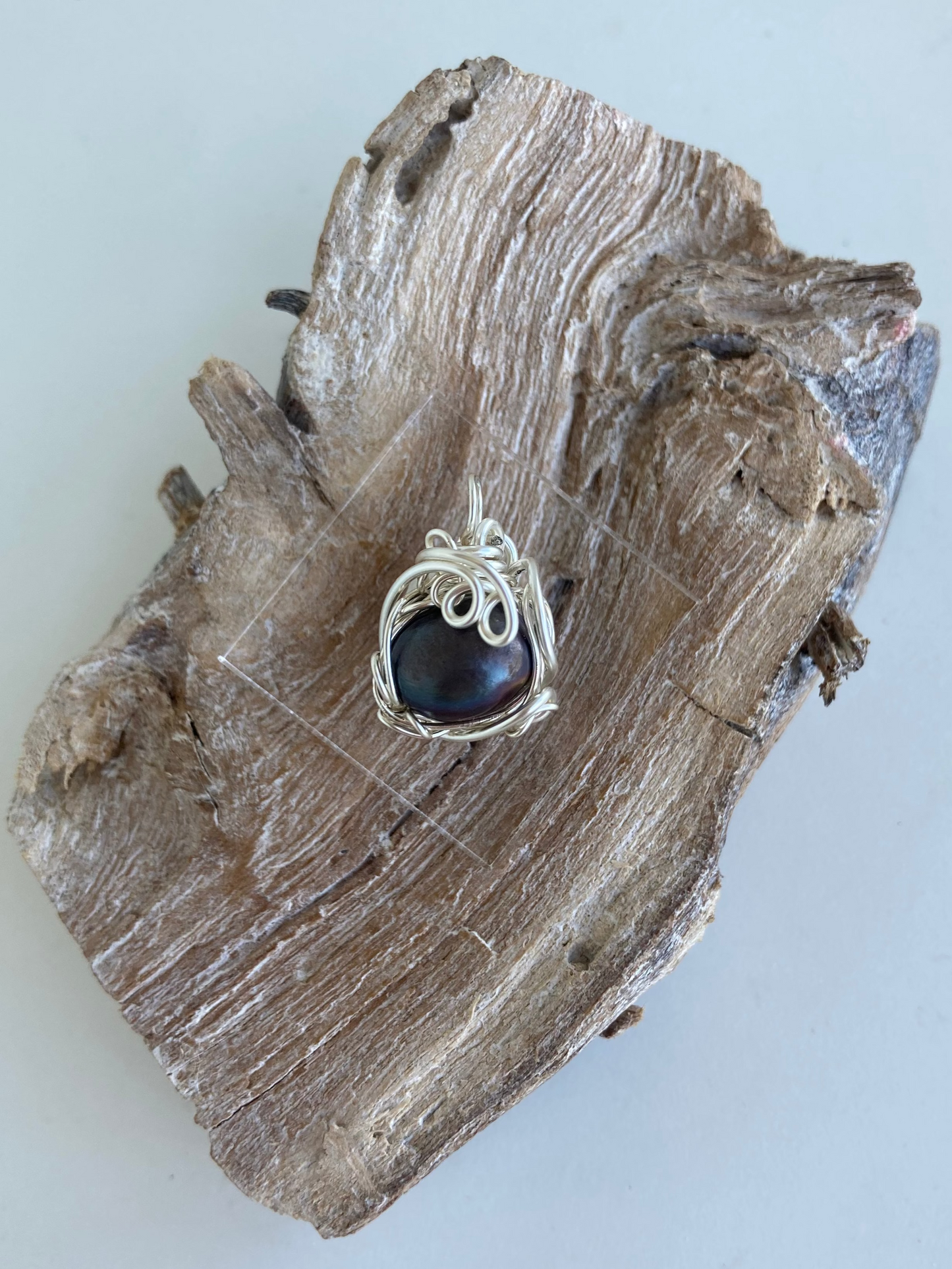 Pearl Pendant – Lunar Cycles, Self Love & Emotional Healing
