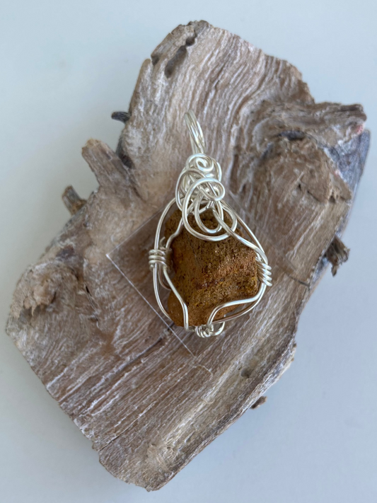 Jasper (Yellow) Pendant – Confidence, Goal Clarity & Forward Momentum
