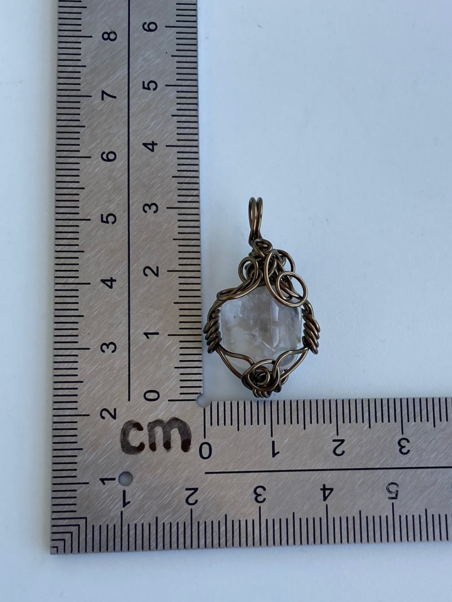 Clear Quartz Pendant – Clarity, Cleansing & Manifestation
