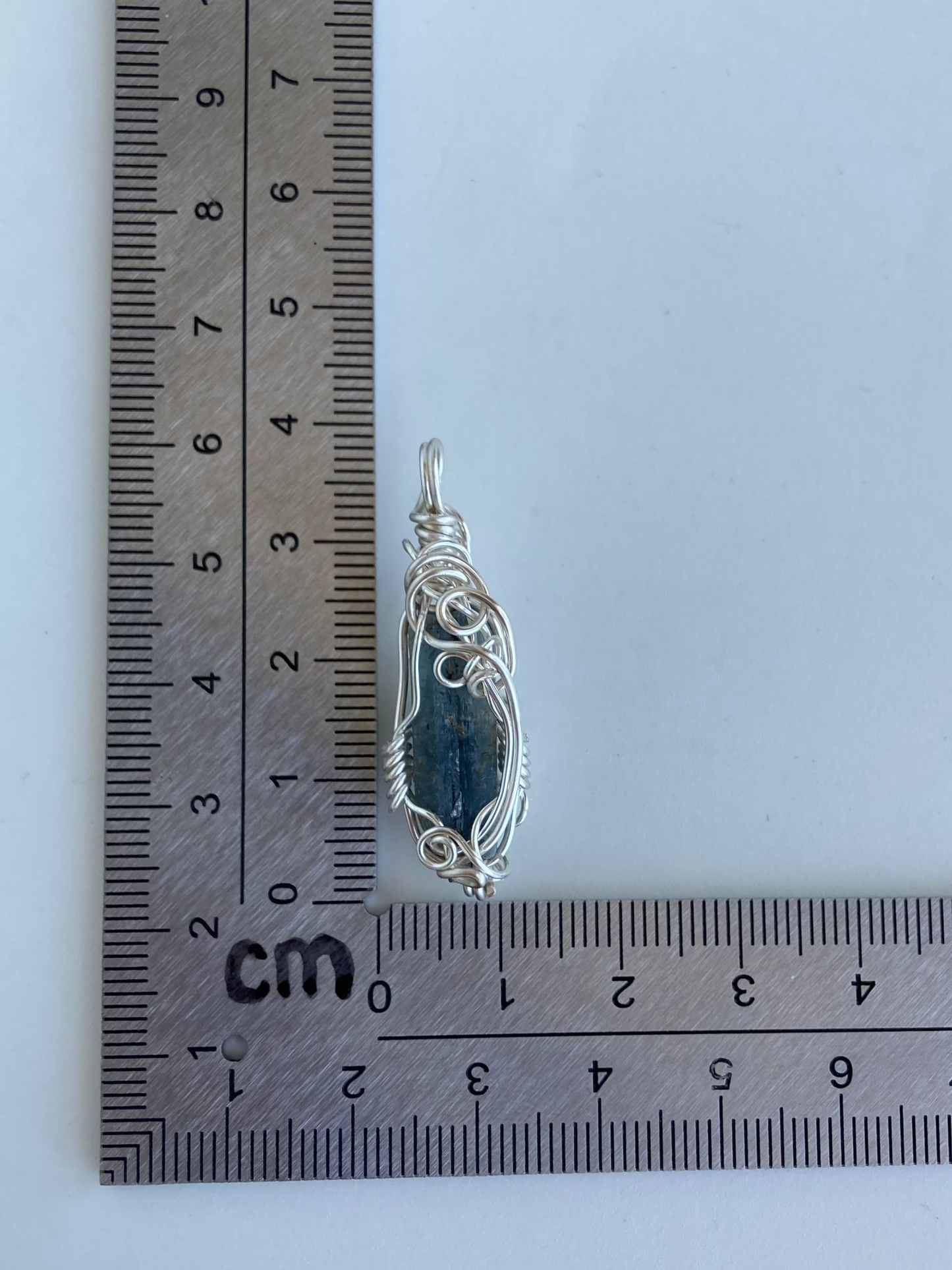 Kyanite (Blue) Pendant – Life Path, Lucid Dreaming & Higher Communication