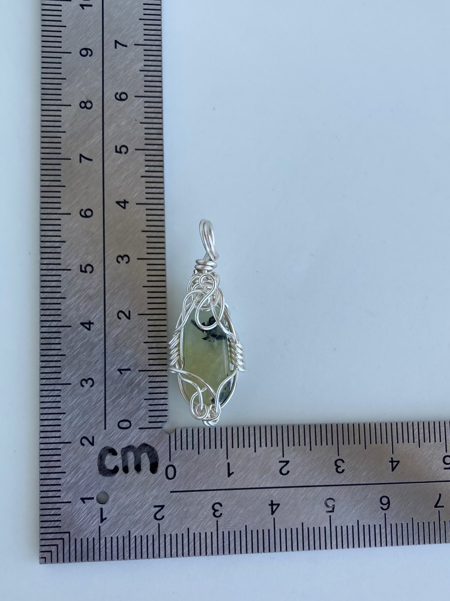 Prehnite Pendant – Heart Wisdom, Grounded Joy & Renewed Energy Flow