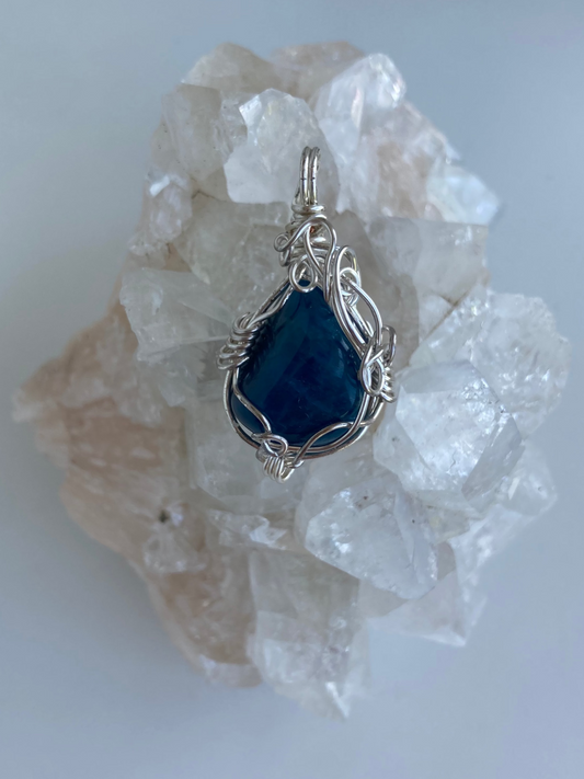 Blue Apatite Pendant – Focus, Clarity & Insight