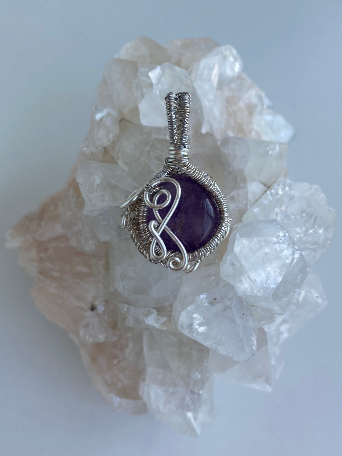 Amethyst Pendant – Calm, Intuition & Spiritual Expansion