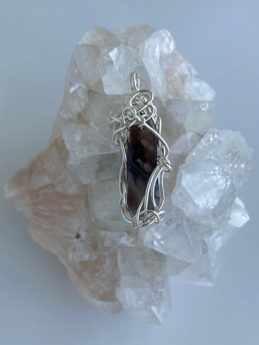 Banded Agate Pendant – Balance, Compassion & Grounding