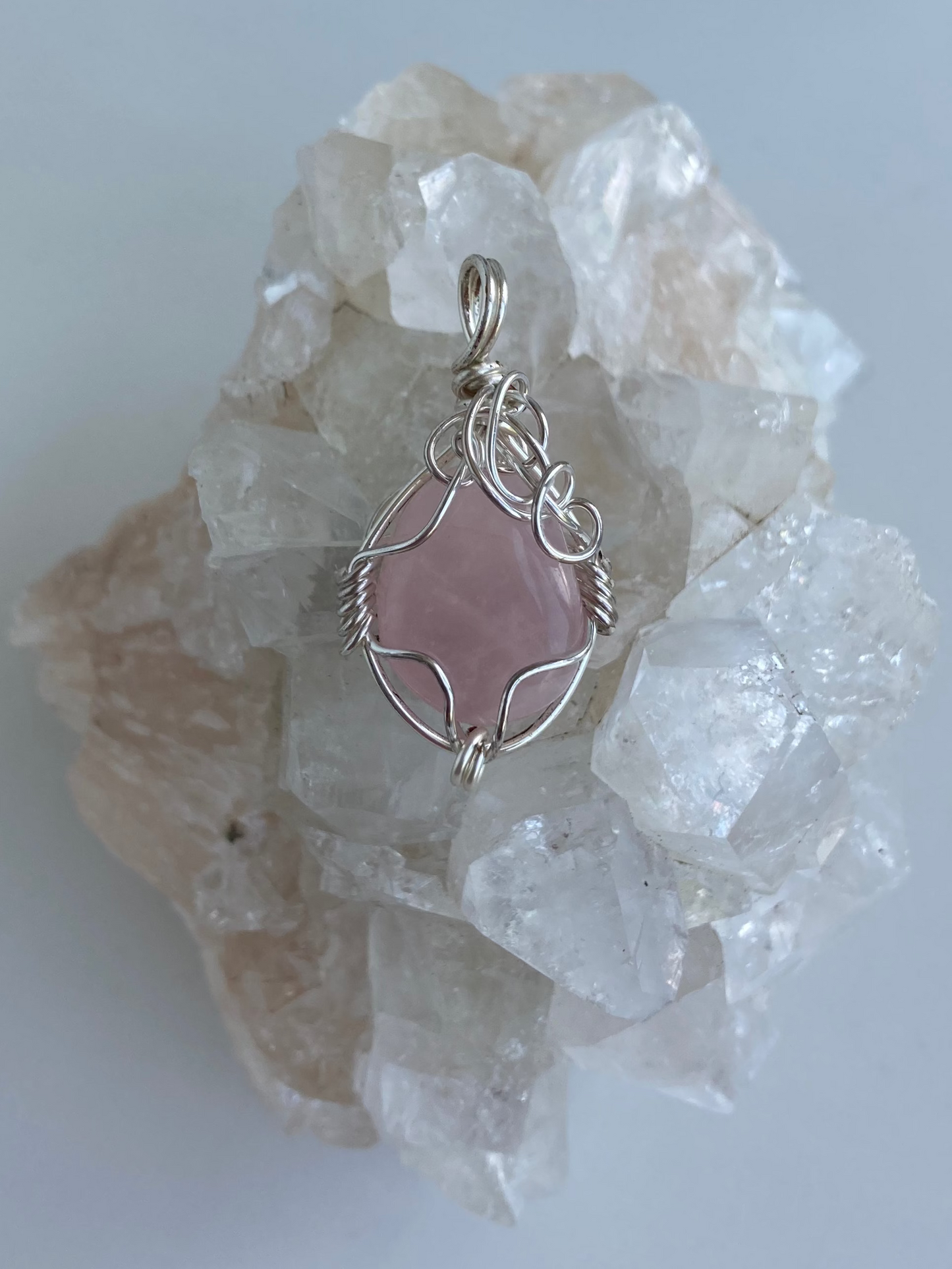 Rose Quartz Pendant – Unconditional Love, Compassion & Chakra Harmony