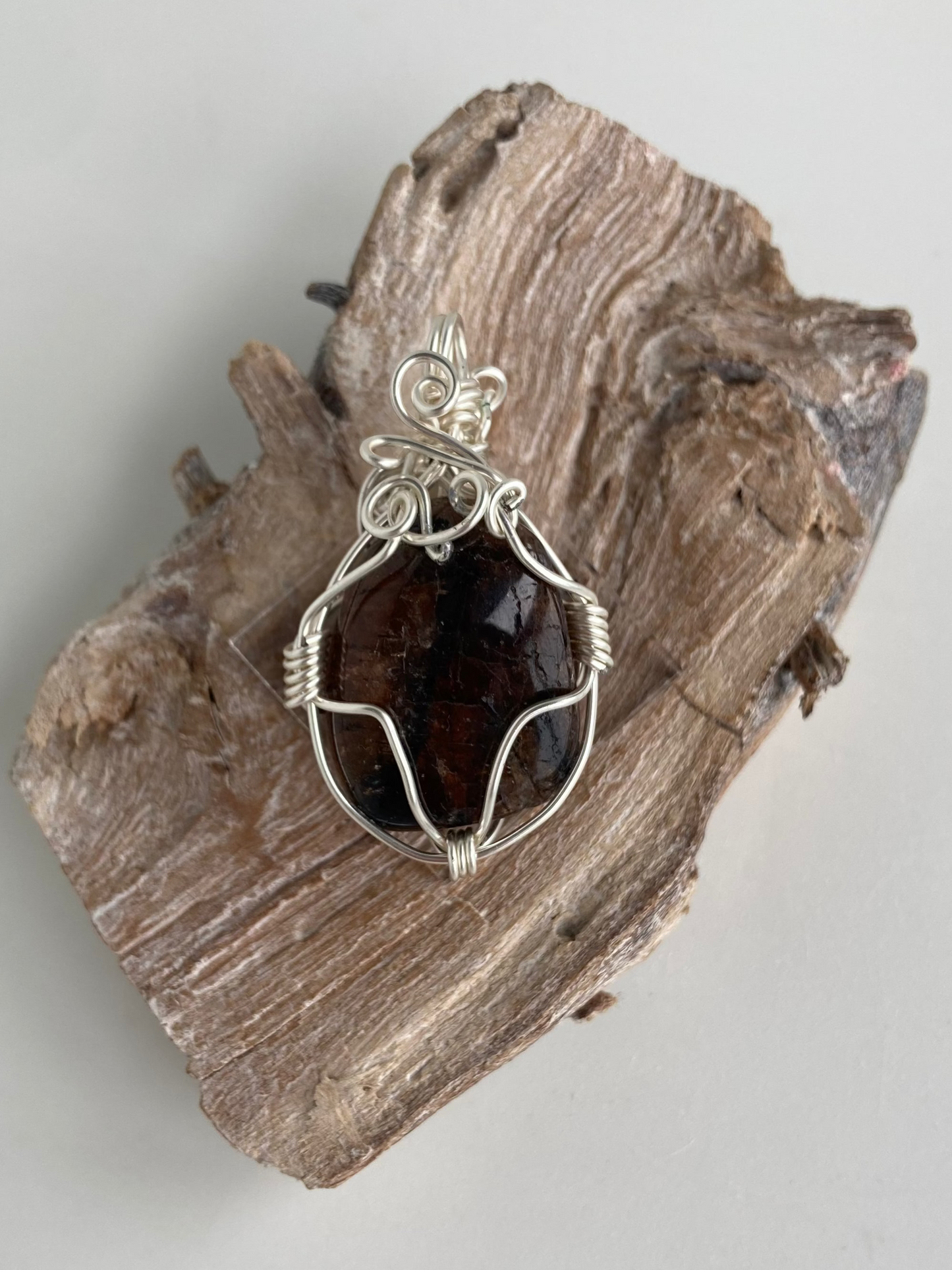 Chiastolite (Andalusite) Pendant – Aura, Protection, Grounding & Heals Anxiety