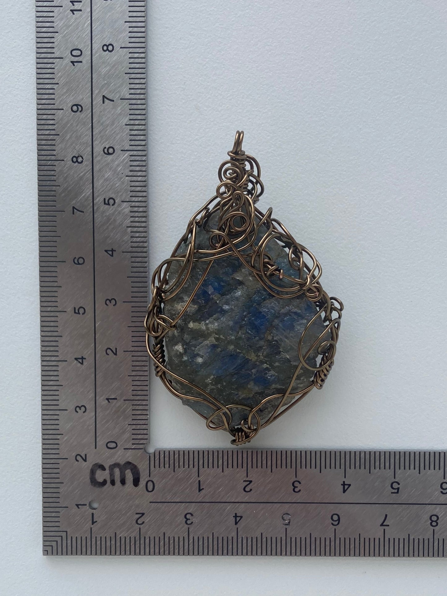 Labradorite Pendant – Aura Protection, Psychic Development & Break Negative Patterns