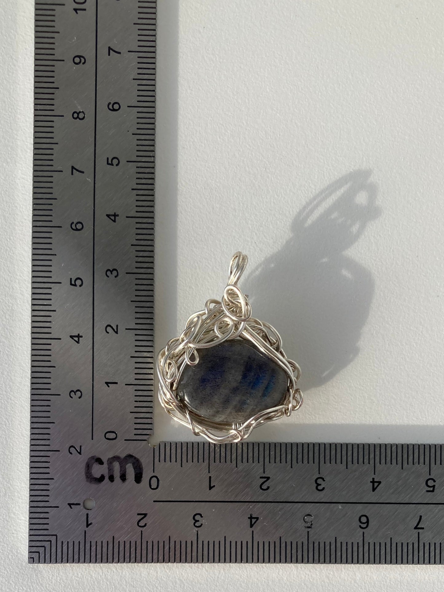 Labradorite Pendant – Aura Protection, Psychic Development & Break Negative Patterns