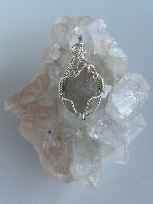 Aventurine Pendant White – Luck, Self-Mastery & Claircognizance