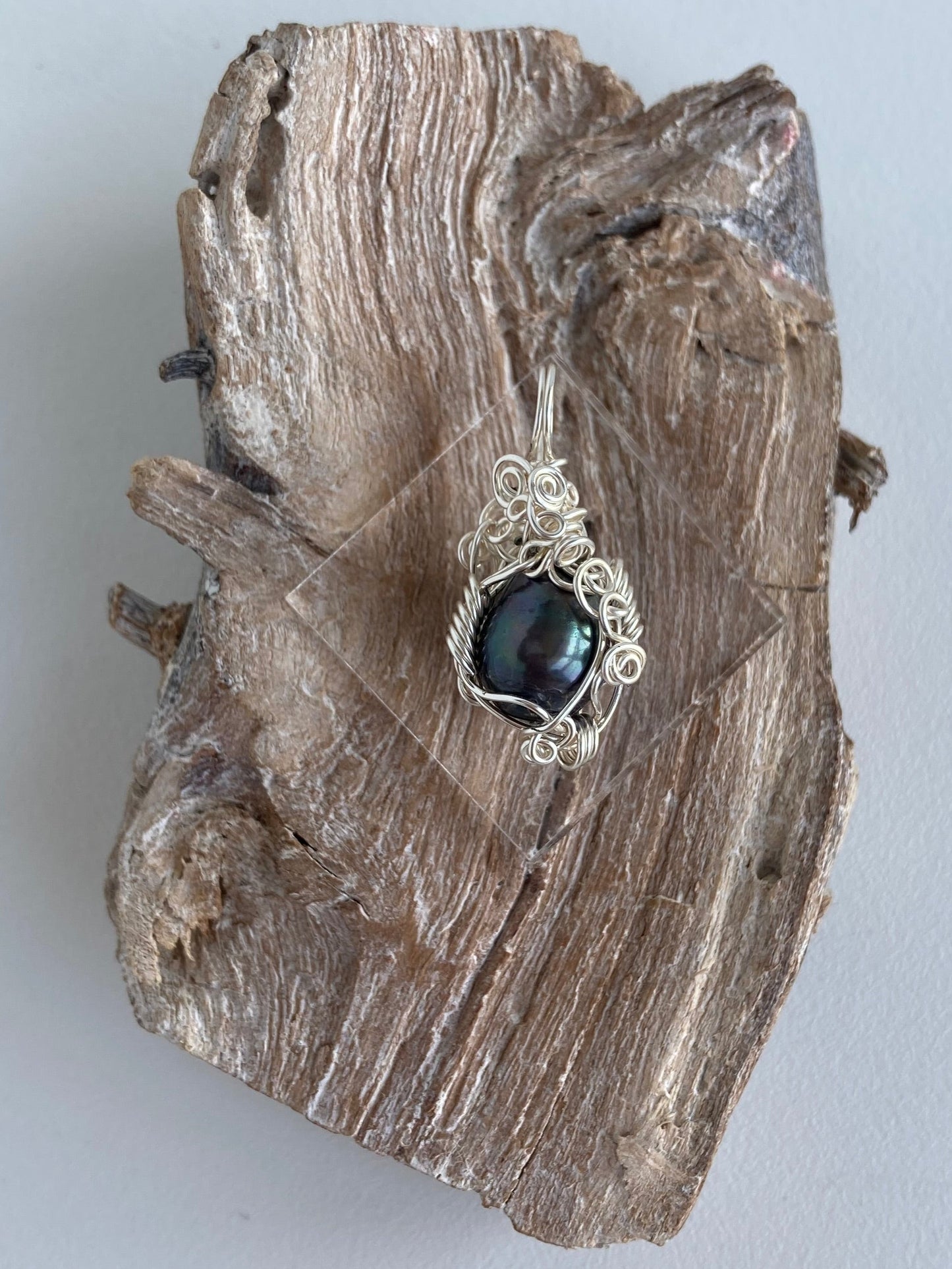 Pearl Pendant – Lunar Cycles, Self Love & Emotional Healing