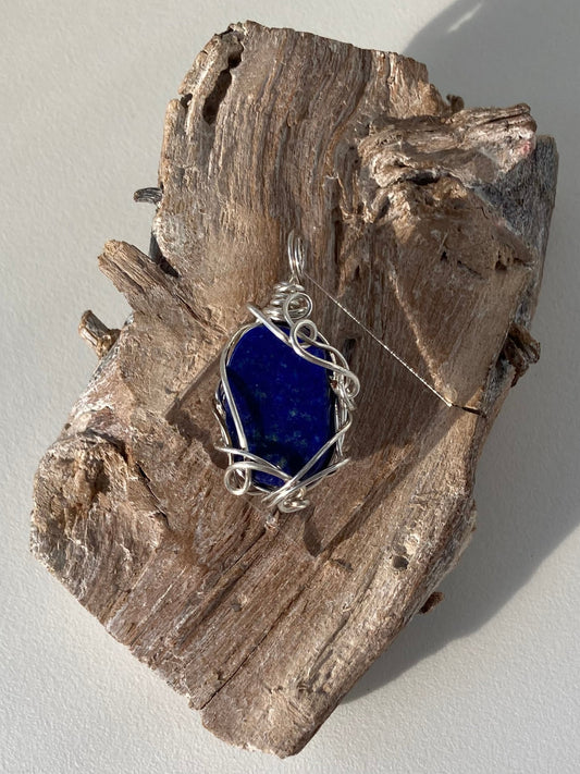 Lapis Lazuli Pendant – Activate Third Eye, Truth, Peace & Past Life Wisdom