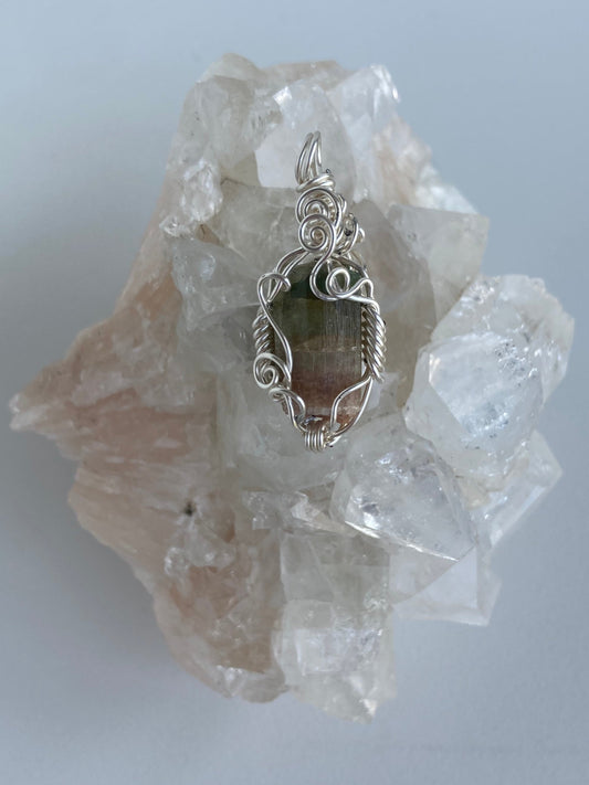 Green/Pink Tourmaline Pendant – Heart Chakra Healing & Activation, Love, Soothing
