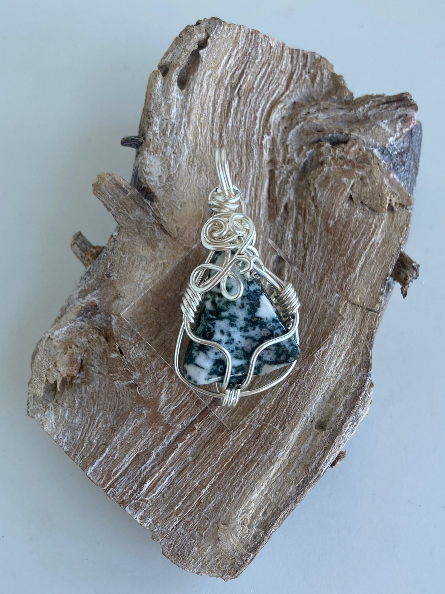 Tree Agate Pendant – Fairies, Nature Connection & Grounded Abundance