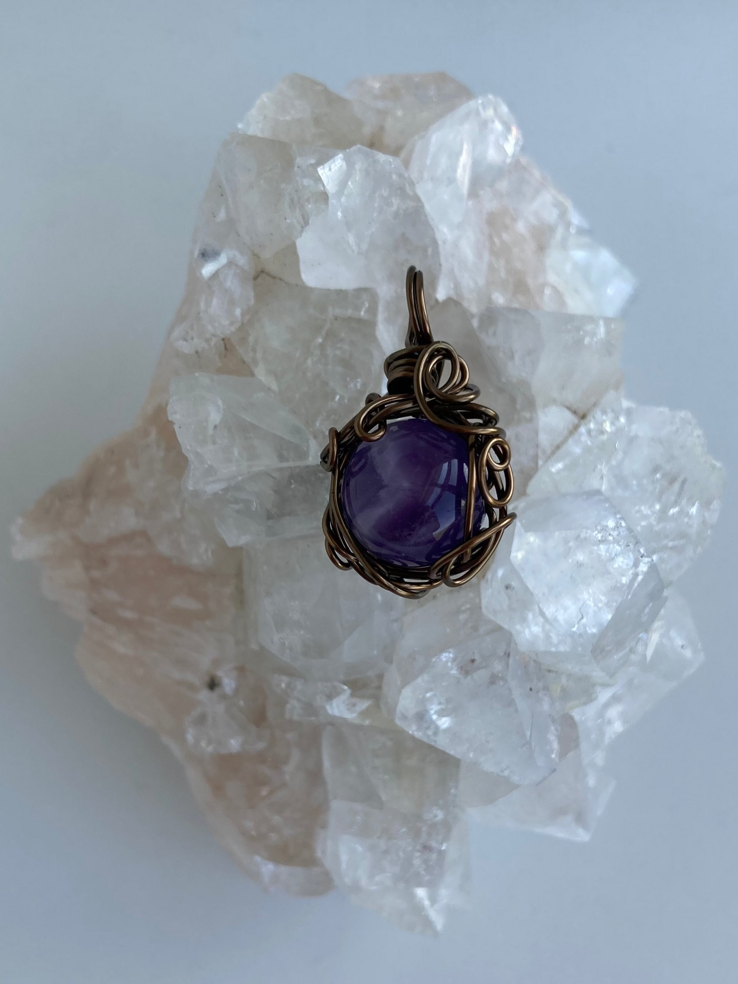 Amethyst Pendant – Calm, Intuition & Spiritual Expansion