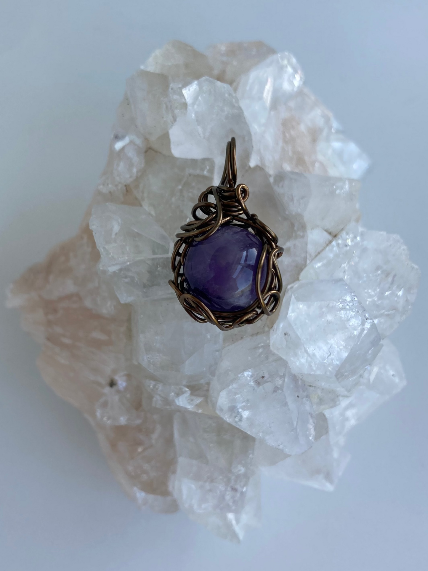Amethyst Pendant – Calm, Intuition & Spiritual Expansion