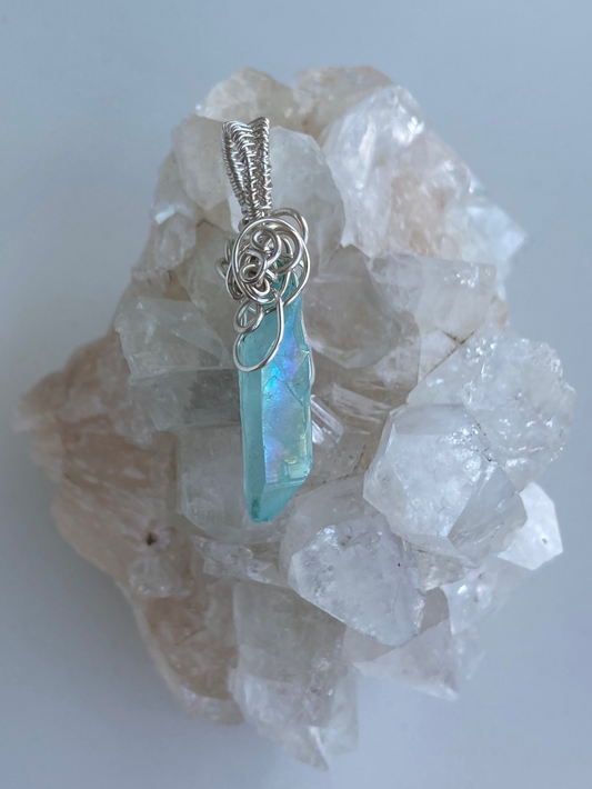 Aura Quartz (Sky Blue) Pendant – Divine Insight, Truthful Expression & Intuitive Communication