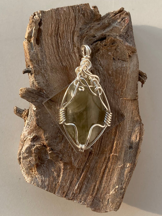 Prasiolite (Green Amethyst) Pendant – Heart Healing, Divine Will & Earth Connection