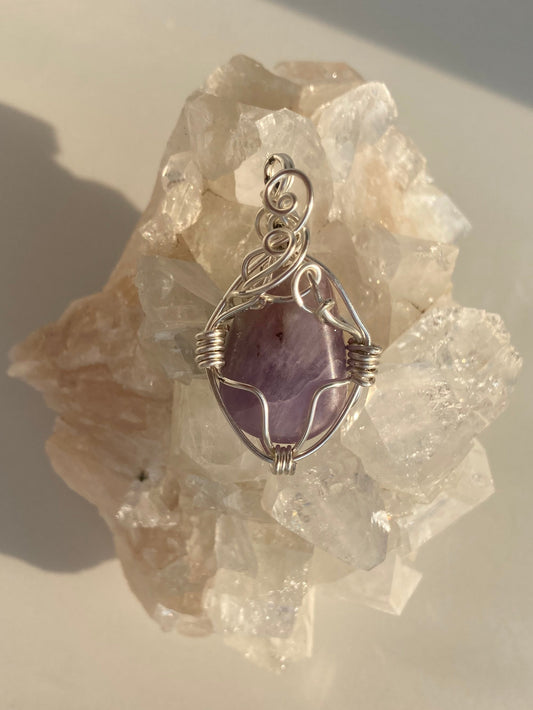 Amethyst Pendant – Calm, Intuition & Spiritual Expansion