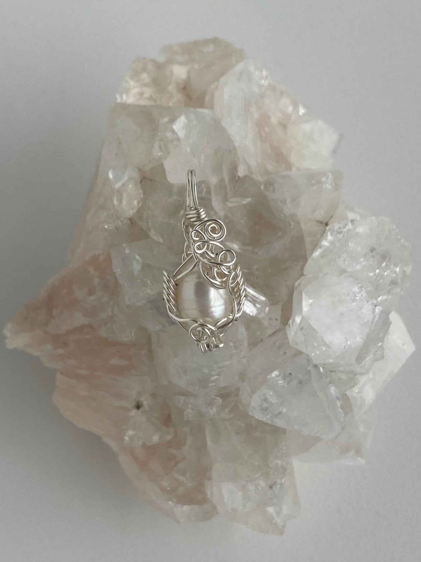 Pearl Pendant – Lunar Cycles, Self Love & Emotional Healing
